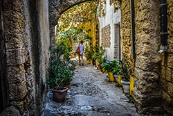 Should You Take A Solo Trip&##x3f; - Even If You Have A Spouse&##x3f;