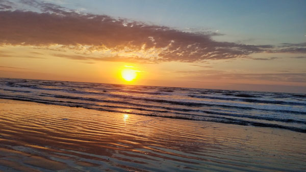 A close-up view of the sunrise on Thanksgiving morning.